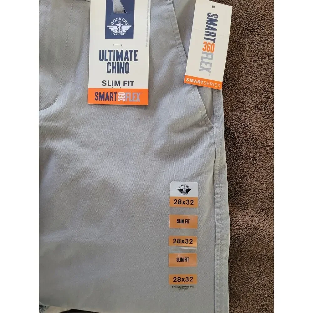 Men's Dockers Lt. Grey Ultimate Chino pants Slim Fit Smart 360 Flex 28x32